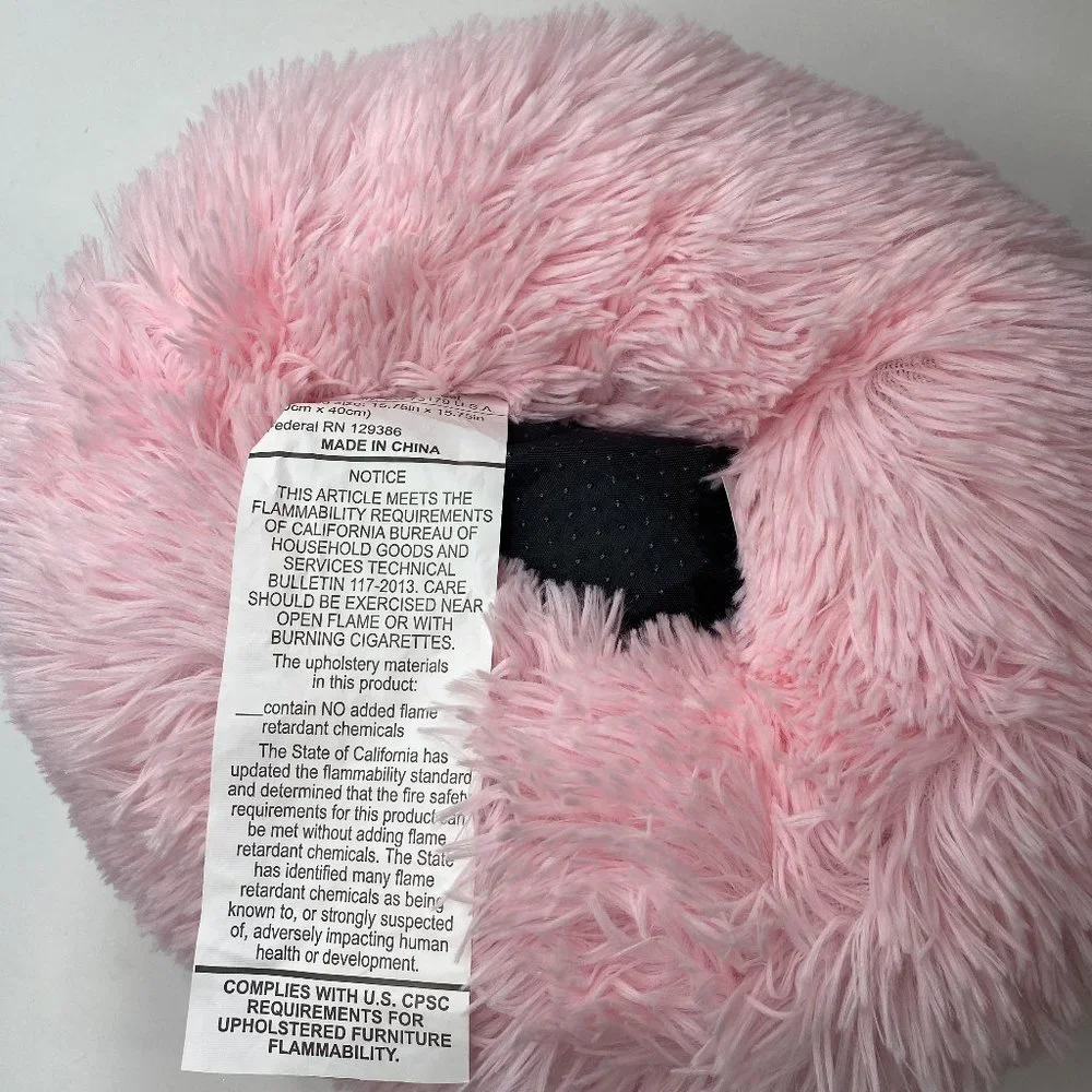 Light Pink Poof NWT, small pet bed, in faux fur.